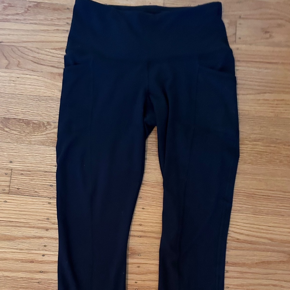 Yoga Licious black leggings with side pockets